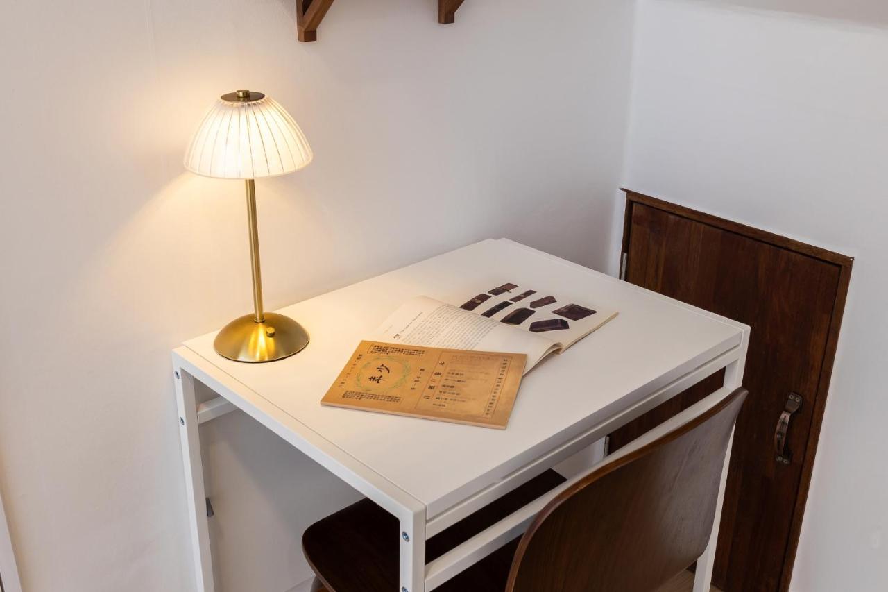 Apartment Korea Hanok Large House With Terrace
